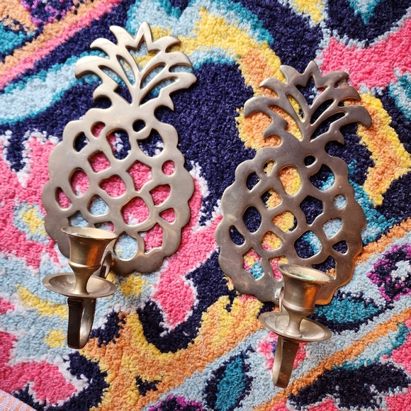 2 pc Set of Vintage Brass Pineapple Candle Holder Sconces - Picture 2 of 5